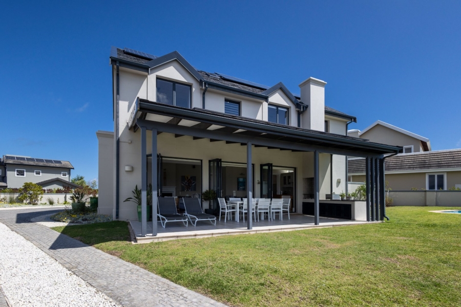 3 Bedroom Property for Sale in Pezula Golf Estate Western Cape